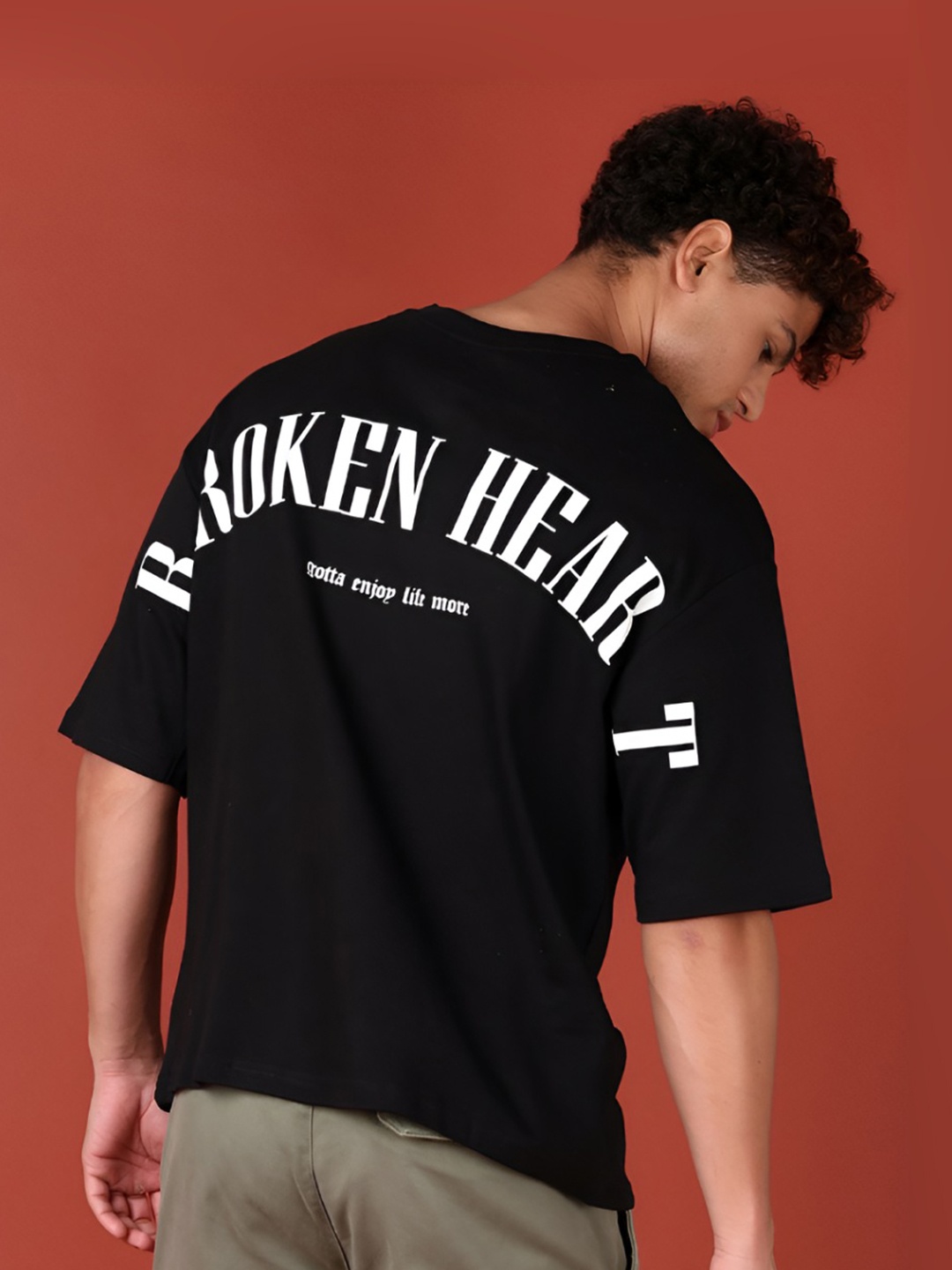 

V-Mart Men Typography Printed Round Neck Cotton Oversized T-shirt, Black