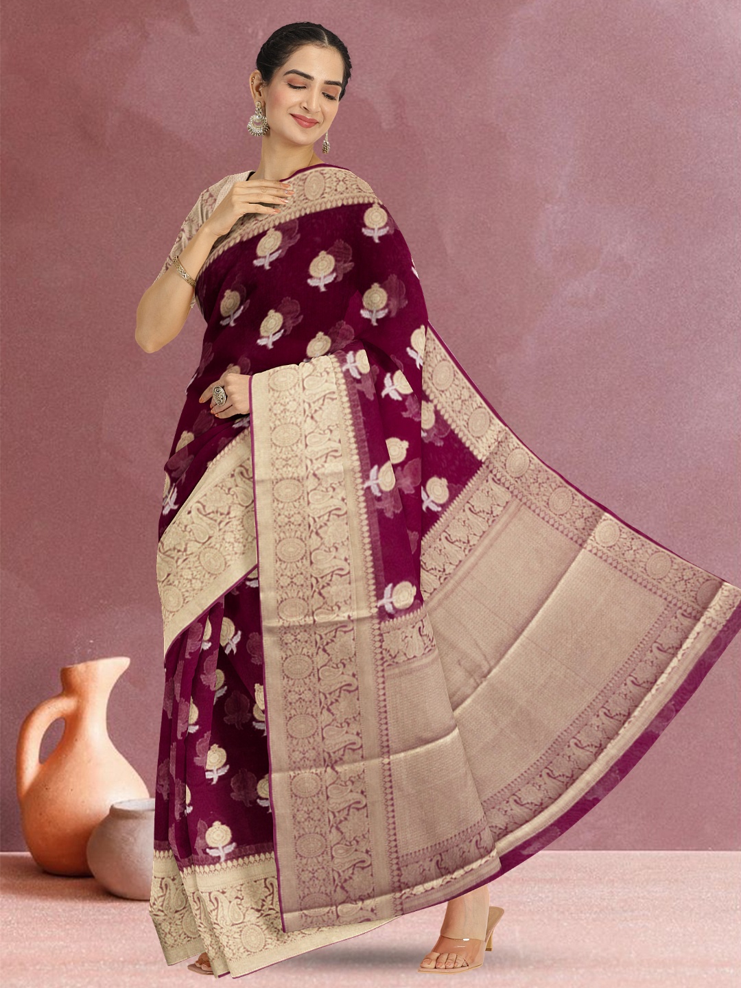 

Avishya Woven Design Zari Organza Banarasi Saree, Magenta