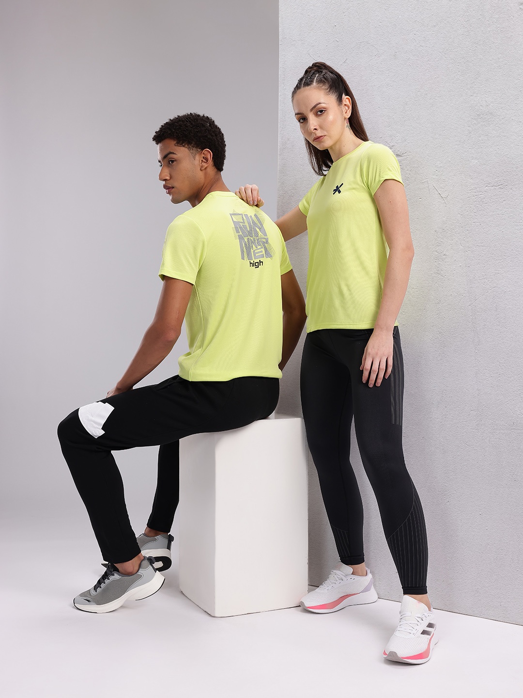 

HRX by Hrithik Roshan Couple Collection Typography Print Rapid-Dry Running T-shirt, Fluorescent green