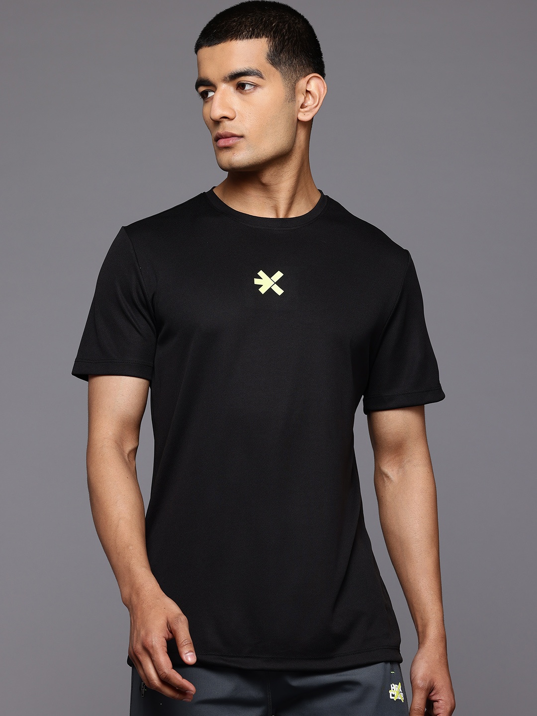 

HRX by Hrithik Roshan Typography Printed Rapid-Dry Running T-shirt, Black