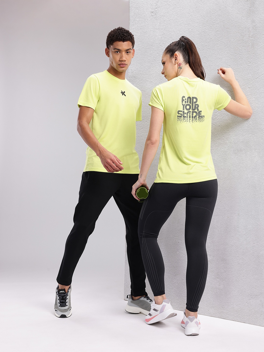 

HRX by Hrithik Roshan Couple Tee Collection Typography Print Rapid-Dry Running T-shirt, Fluorescent green