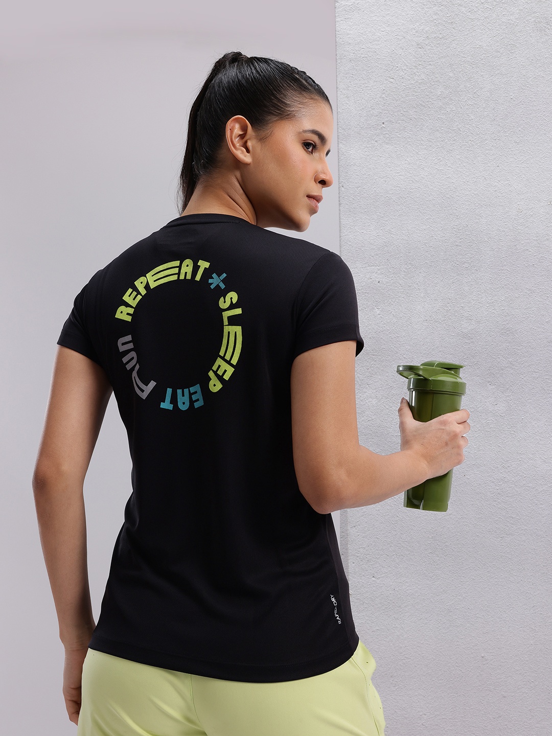 

HRX by Hrithik Roshan Printed Rapid-Dry Running T-shirt, Black