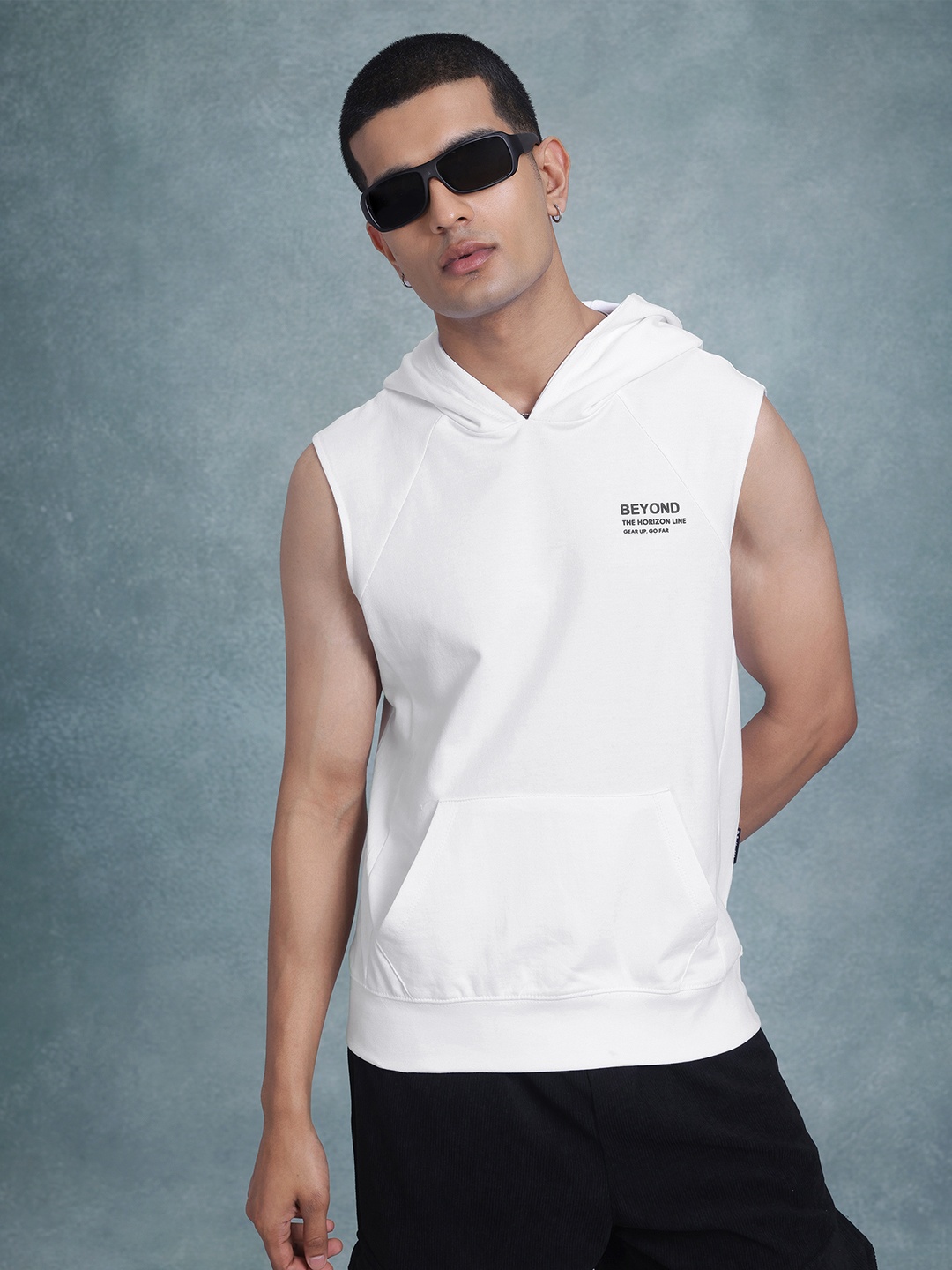 

The Roadster Life Co. Typography Printed Pure Cotton Hooded Pockets T-shirt, White