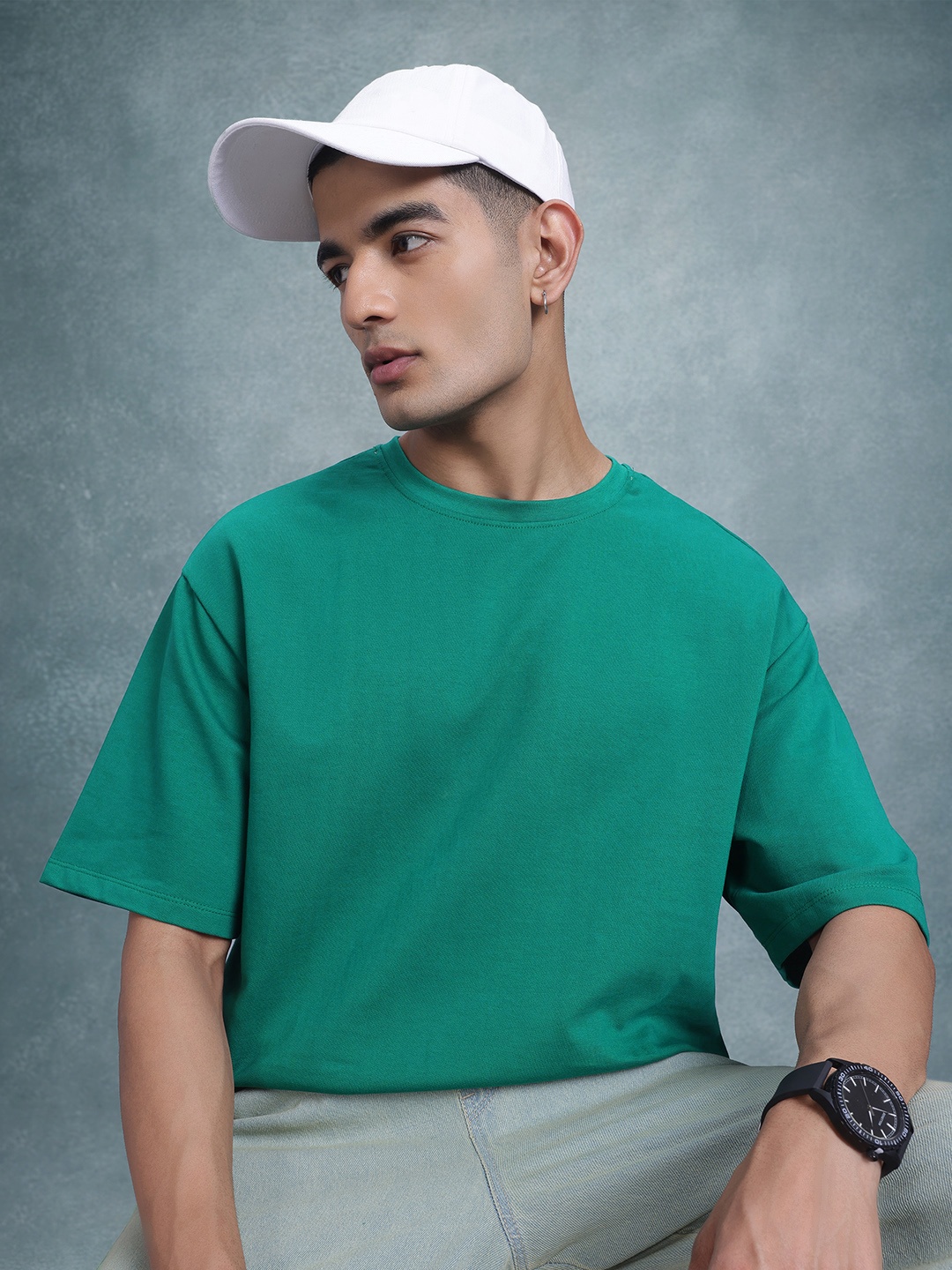 

The Roadster Life Co. Relaxed Fit Solid Pure Cotton T-shirt, Green