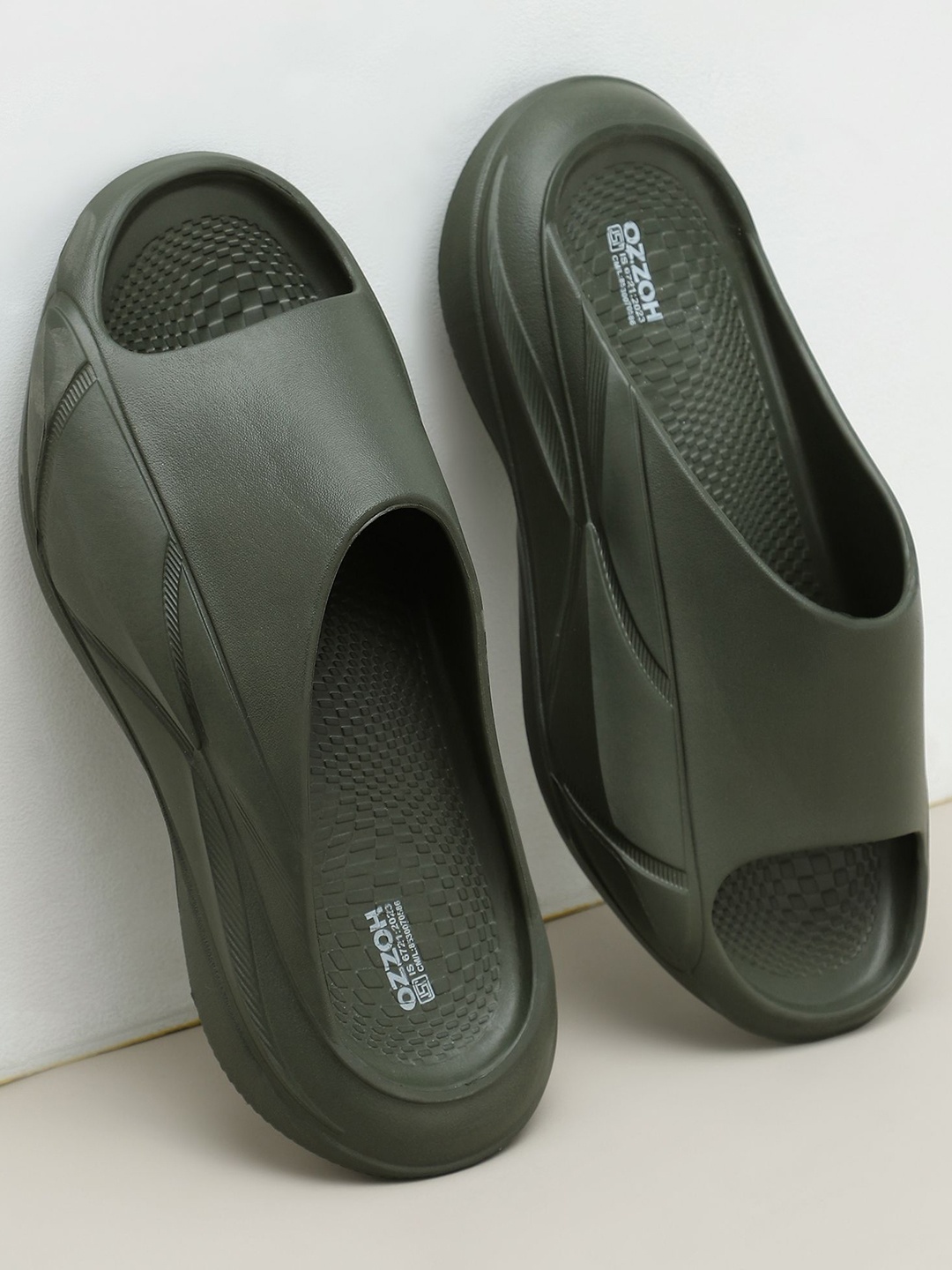 

OZZOH Men Rubber Slip-On, Olive