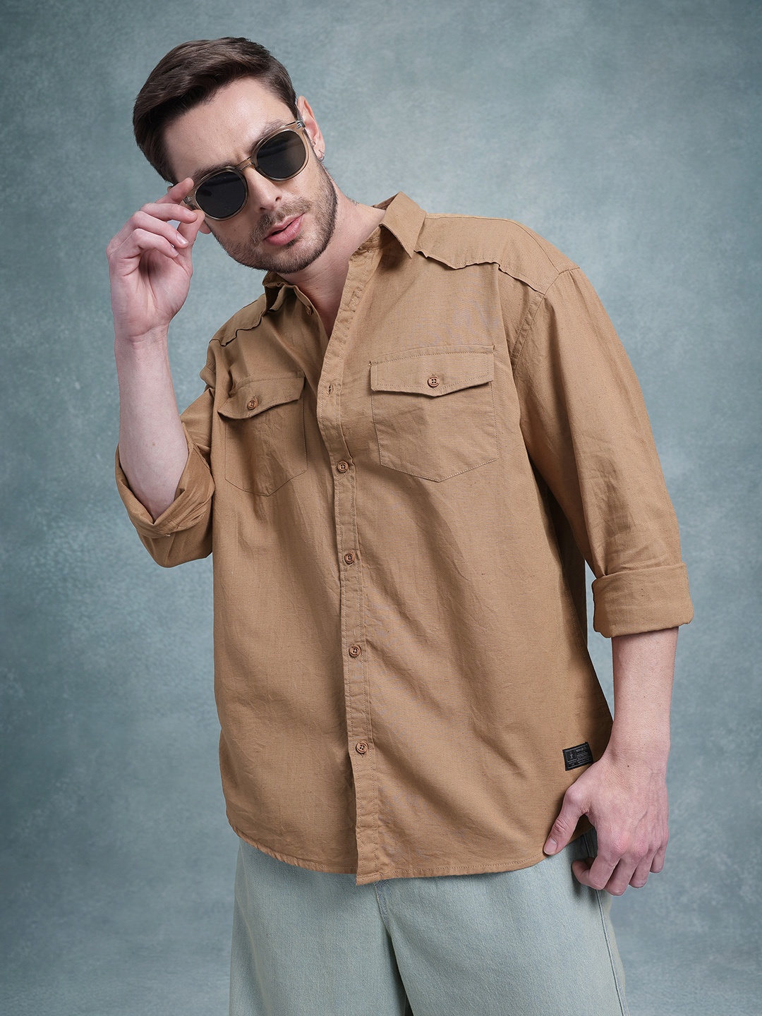 

The Roadster Life Co. Relaxed Fit Cotton-Linen Casual Shirt, Brown
