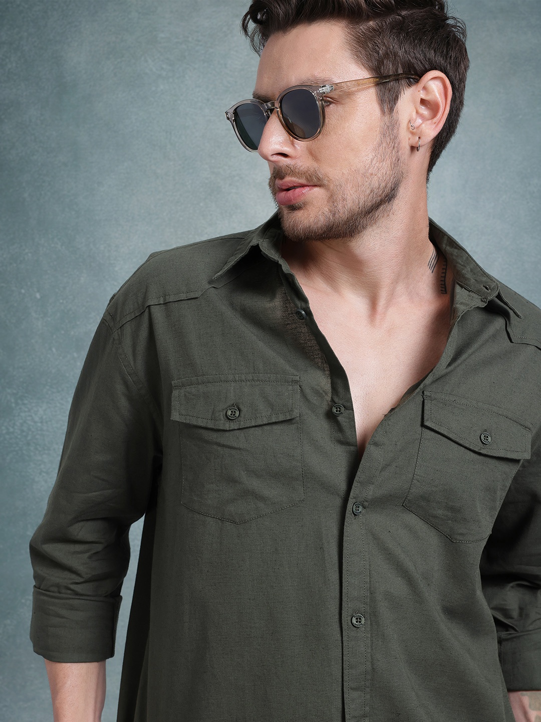 

The Roadster Life Co. Men Cotton-Linen Relaxed Fit Casual Shirt, Grey