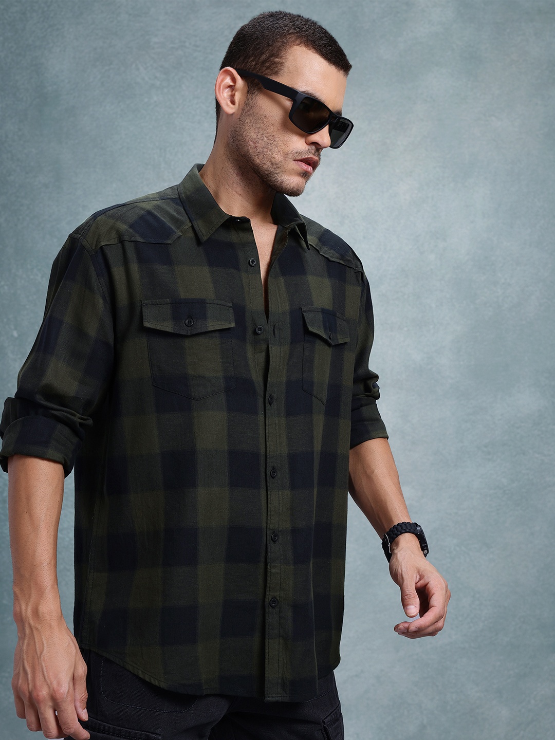 

The Roadster Life Co. Men Checked Pure Cotton Relaxed Fit Shirt, Olive