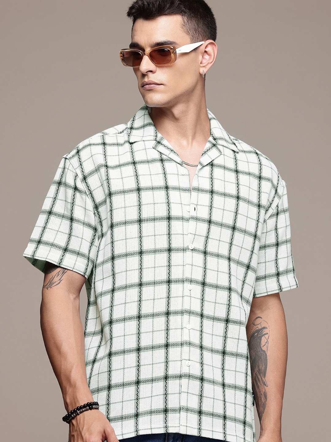 

The Roadster Life Co. Self Checked Cuban Collar Relaxed Fit Casual Shirt, Green