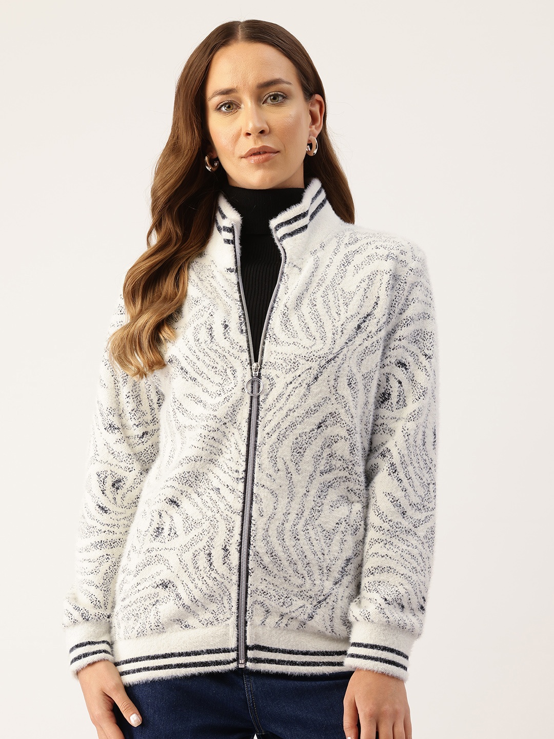 

Monte Carlo Self-Design Fuzzy Sweatshirt, Off white
