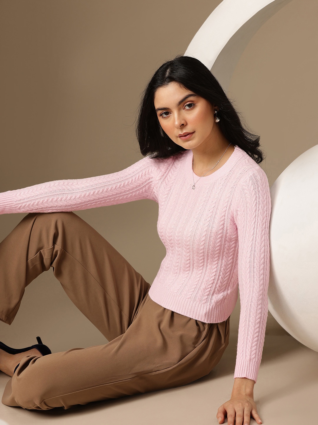 

Chemistry Woollen Crop Pullover, Pink