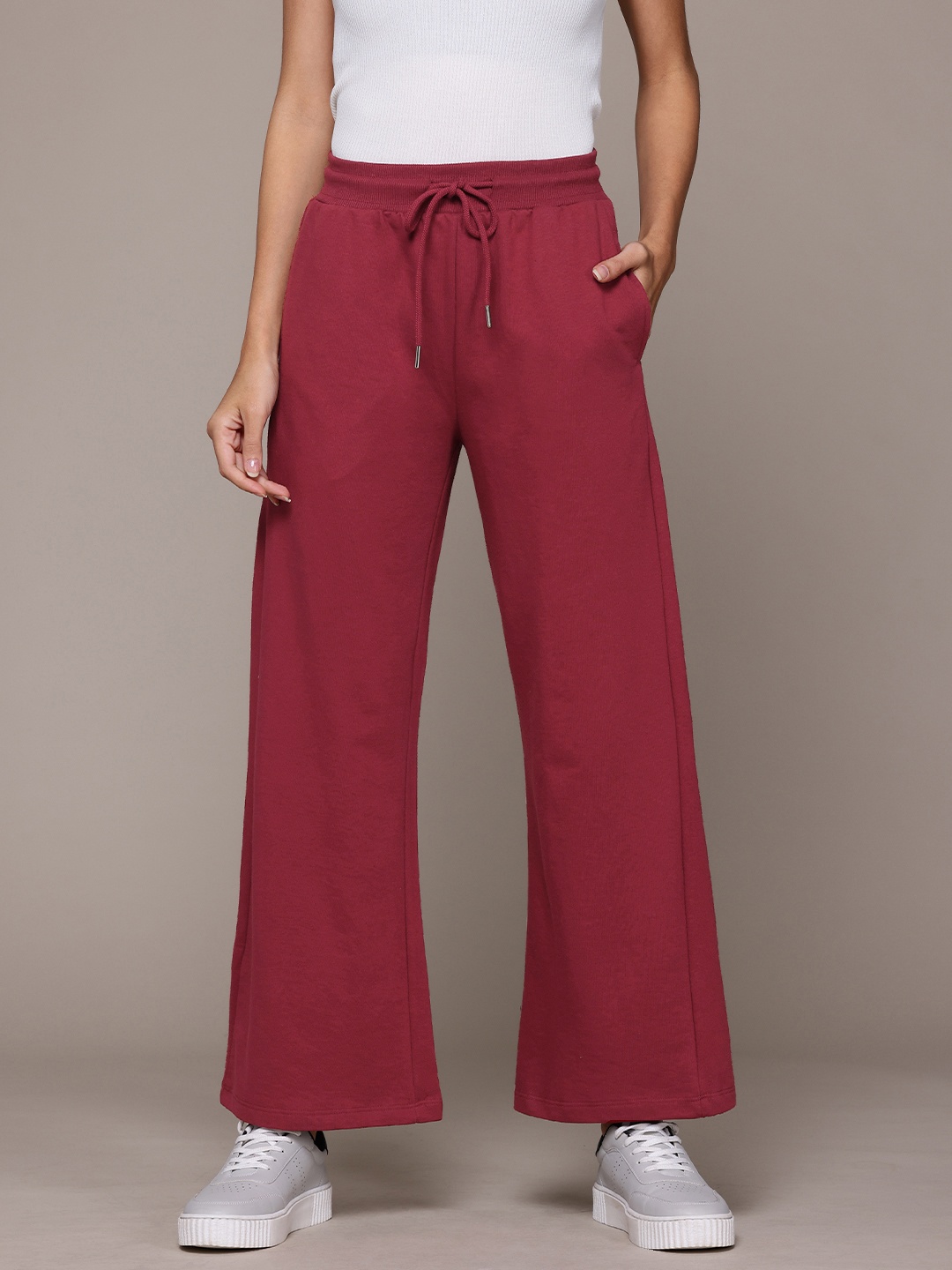 

The Roadster Lifestyle Co. Women Comfort Parallel Trousers, Maroon