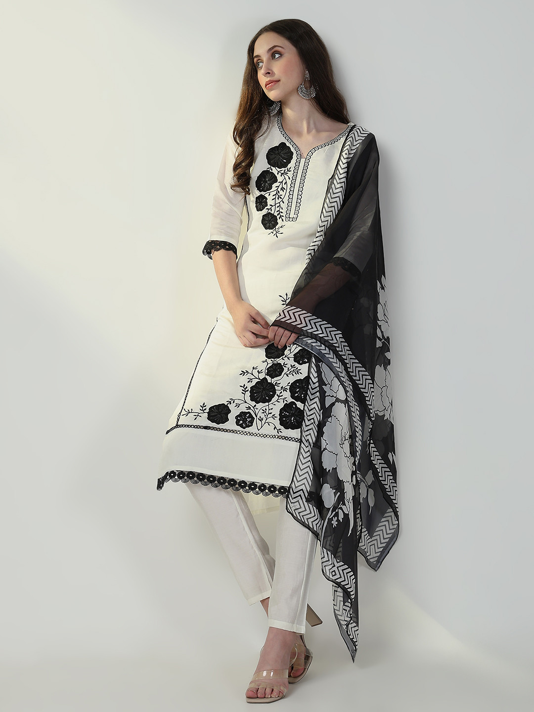 

SHOWOFF Floral Embroidered Sequinned V-Neck Straight Kurta With Trouser & Dupatta, Off white