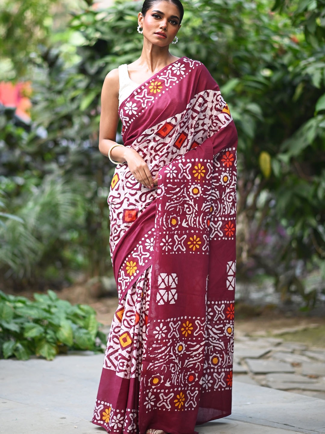 

Unnati Silks Ethnic Motifs Pure Cotton Handloom Block Printed Saree, Maroon