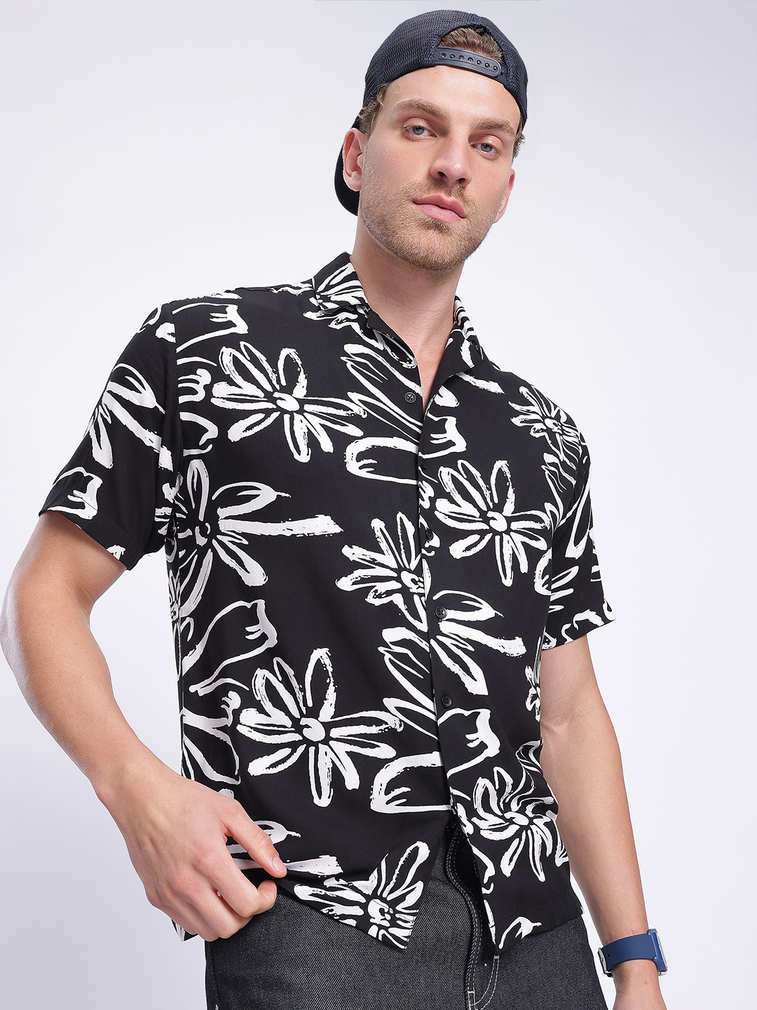 

glitchez Floral Scribble Monochrome Take Oversized Shirt, Black