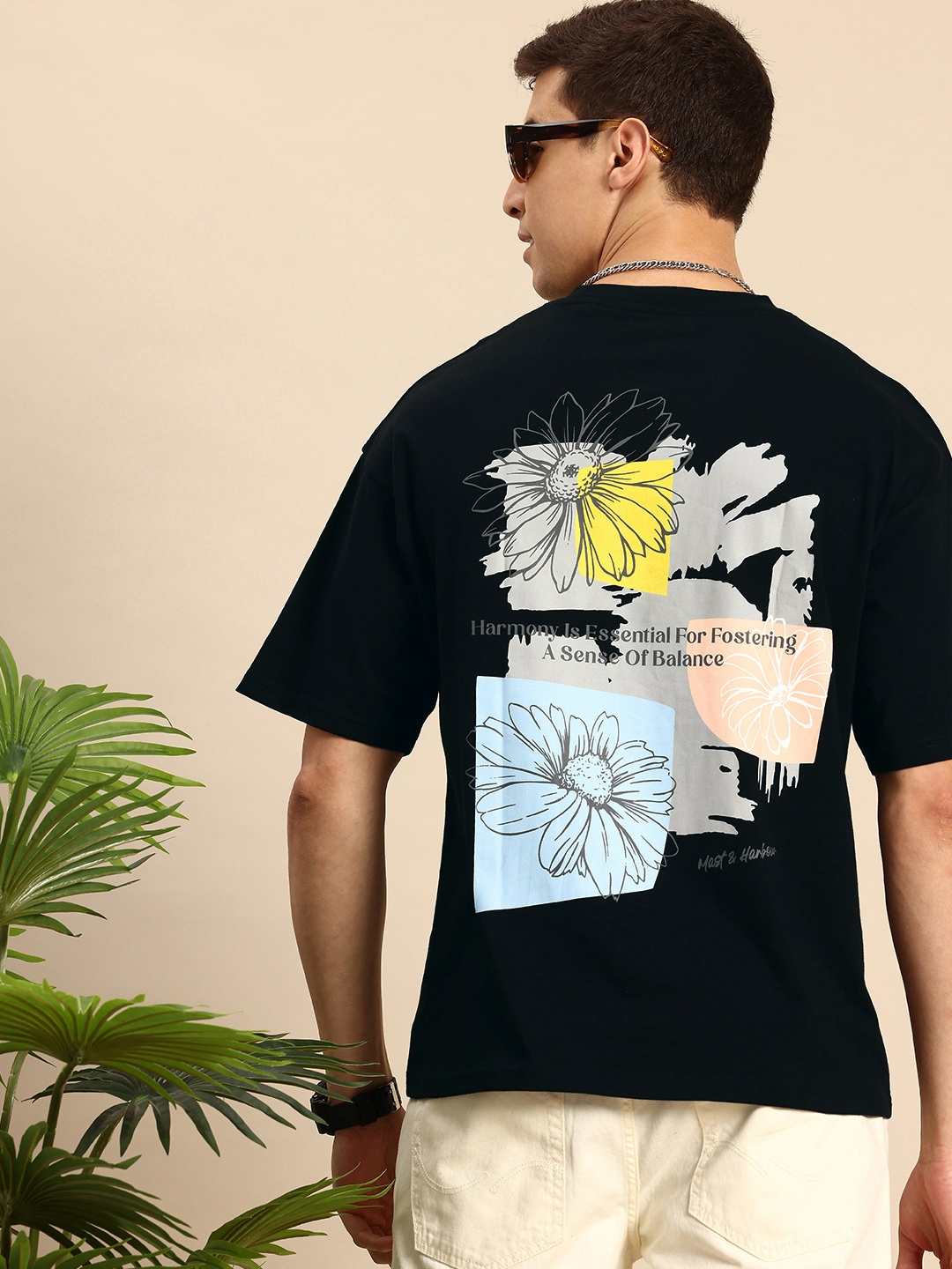 

Mast & Harbour Pure Cotton Graphic Printed Drop-Shoulder Sleeves Oversized T-shirt, Black