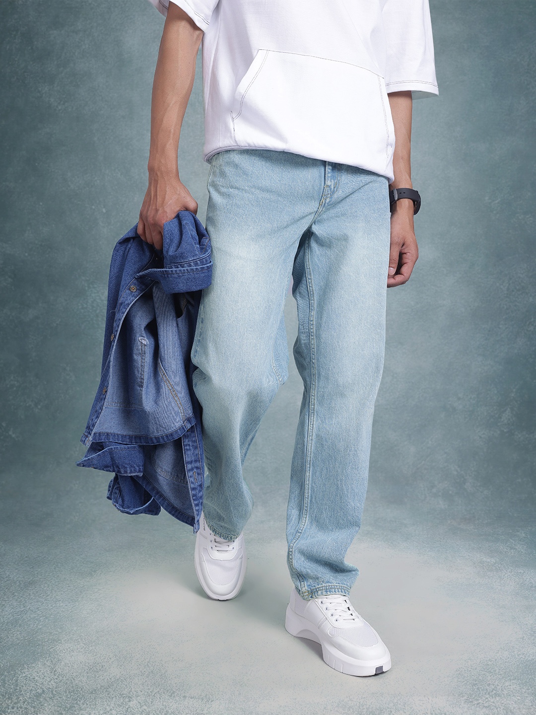 

The Roadster Life Co. Men Straight Fit Pure Cotton Jeans, Blue