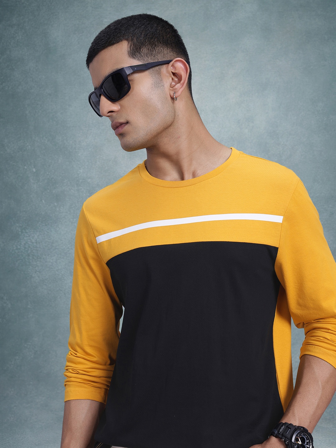 

The Roadster Life Co. Colourblocked Pure Cotton T-shirt, Black