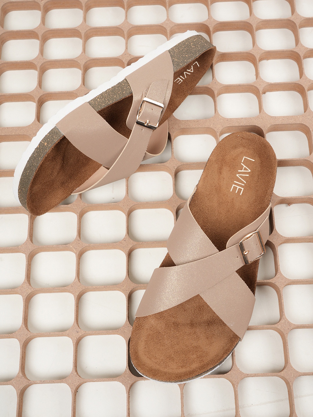 

Lavie Women Open Toe Flats with Buckles, Pink
