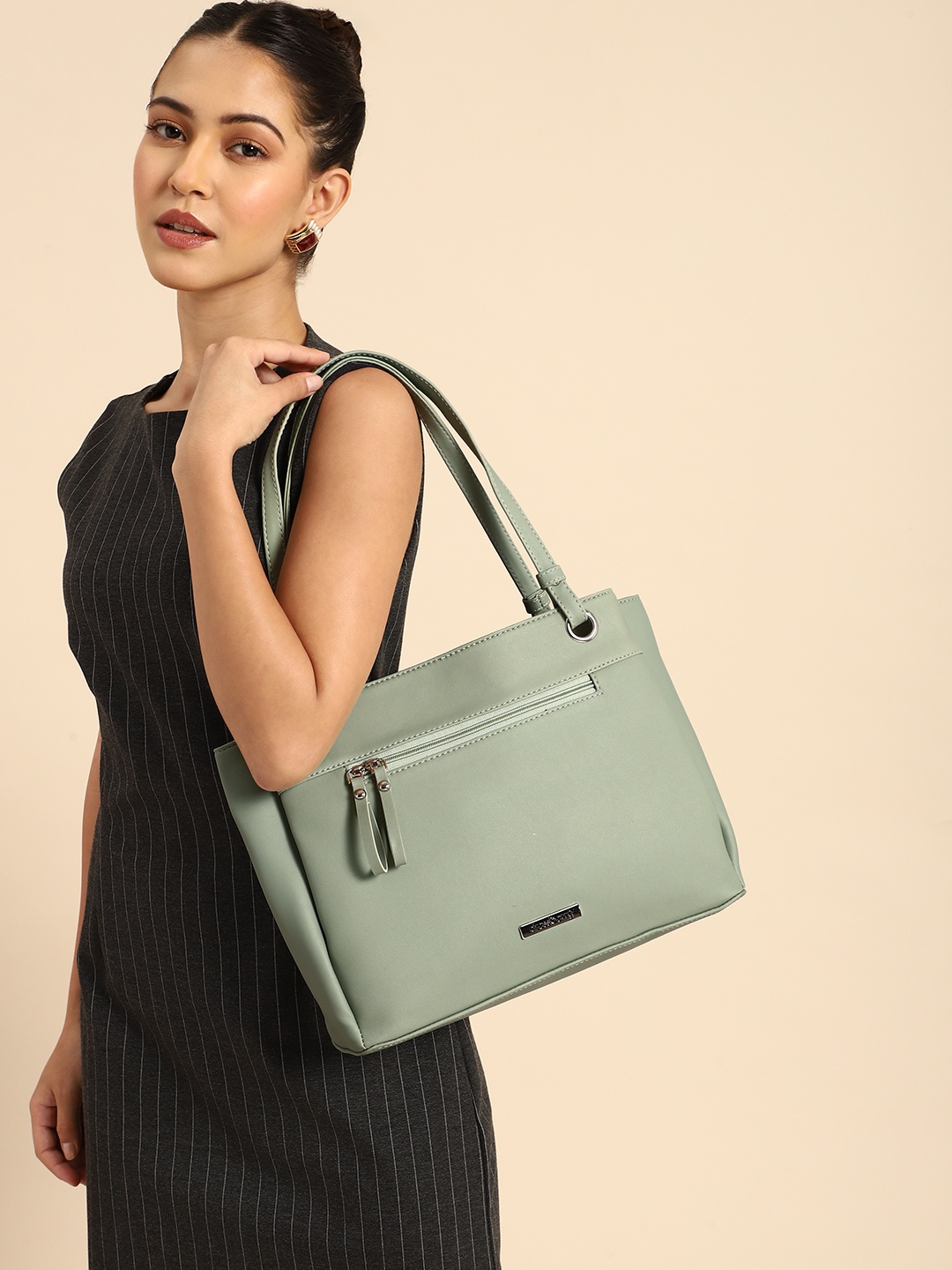 

DressBerry Swagger Shoulder Bag, Green
