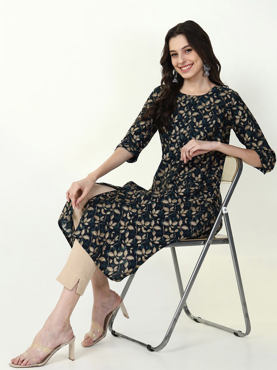 

SHOWOFF Round Neck Floral Printed Cotton Straight Kurta, Teal