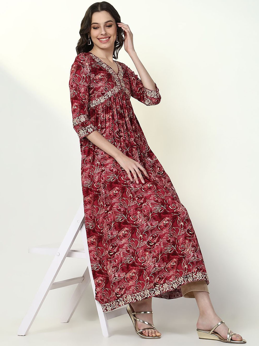 SHOWOFF Floral Printed Thread Work Floral Empire Cotton Anarkali Kurta, Red