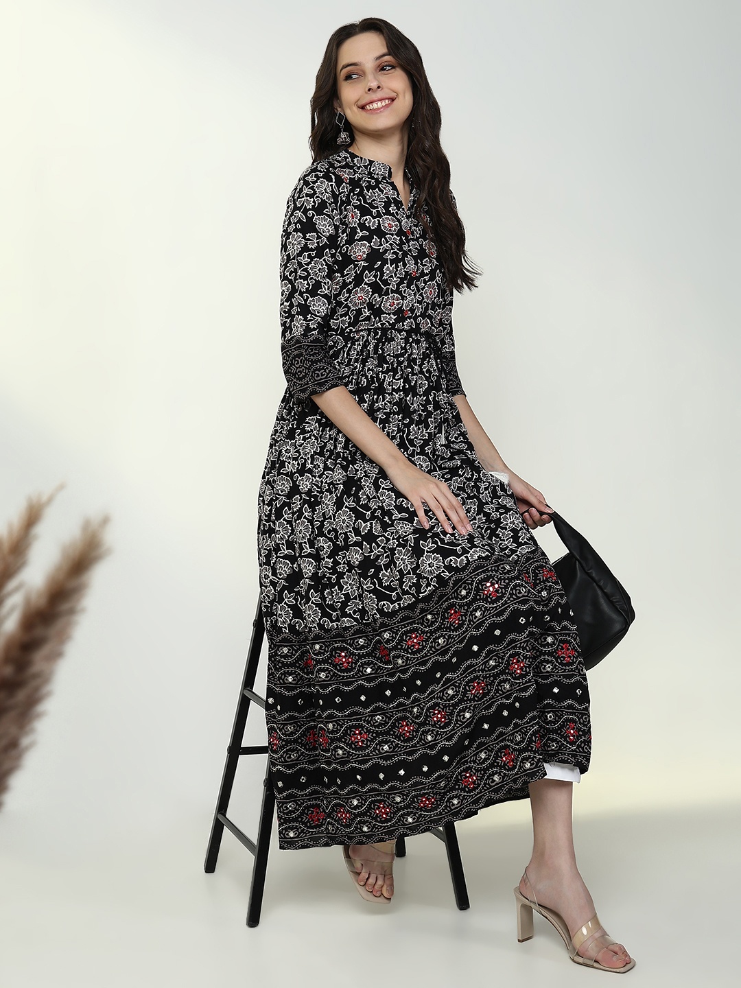 

SHOWOFF Floral Printed Mandarin Collar Mirror Work Tie-up Waist Anarkali Kurta, Black