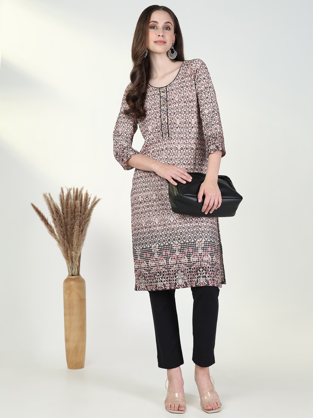 

SHOWOFF Floral Printed Round Neck Three Quarter Sleeves Straight Kurta, Cream
