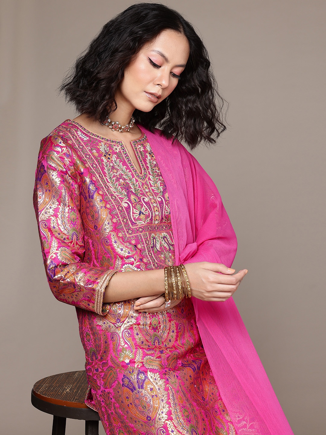 

aarke Ritu Kumar Ethnic Motifs Printed Thread Work Kurta With Palazzos & Dupatta, Pink