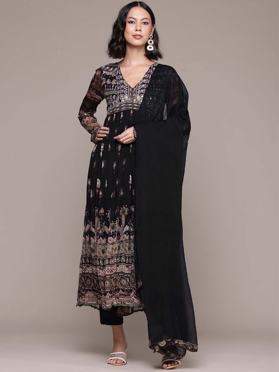 

aarke Ritu Kumar Floral Embroidered Empire Thread Work Kurta With Trousers & Dupatta, Black