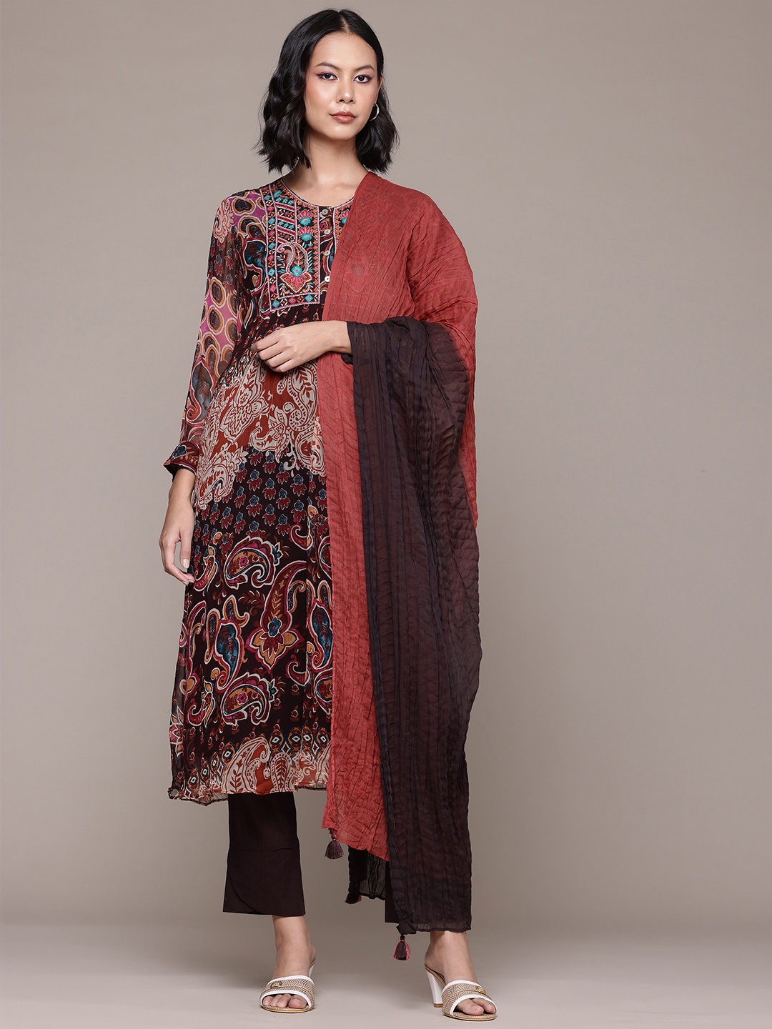 

aarke Ritu Kumar Paisley Printed Thread Work Kurta With Trousers & Dupatta, Black
