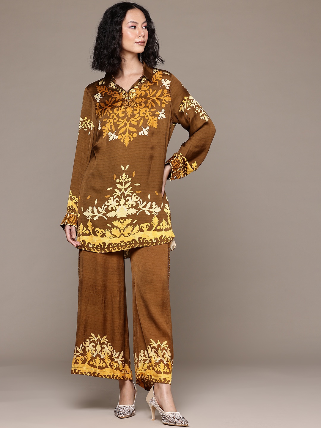

aarke Ritu Kumar Floral Printed Empire Kurti with Trousers, Brown