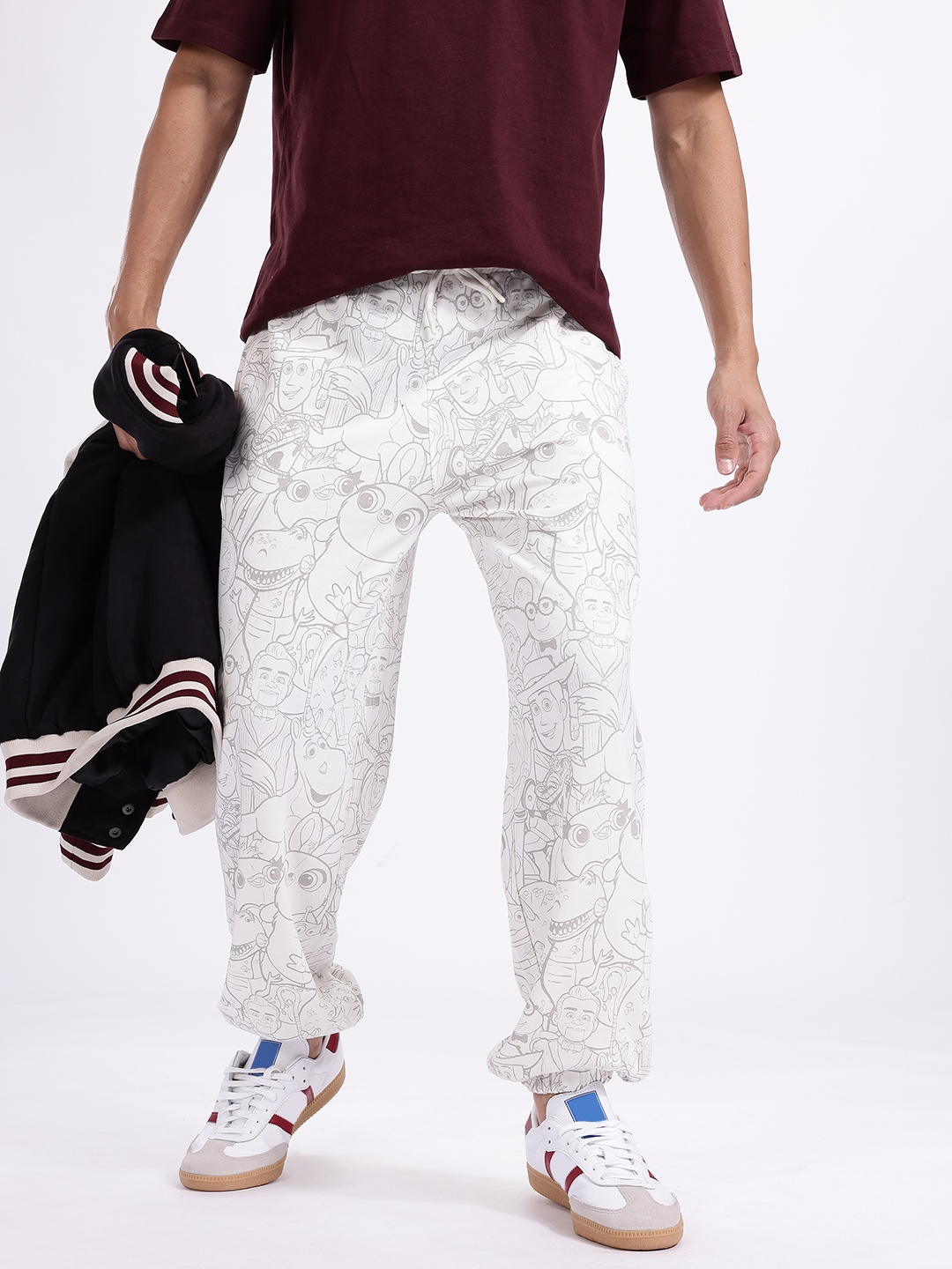 

Kook N Keech Marvel Printed Oversized Joggers, Off white