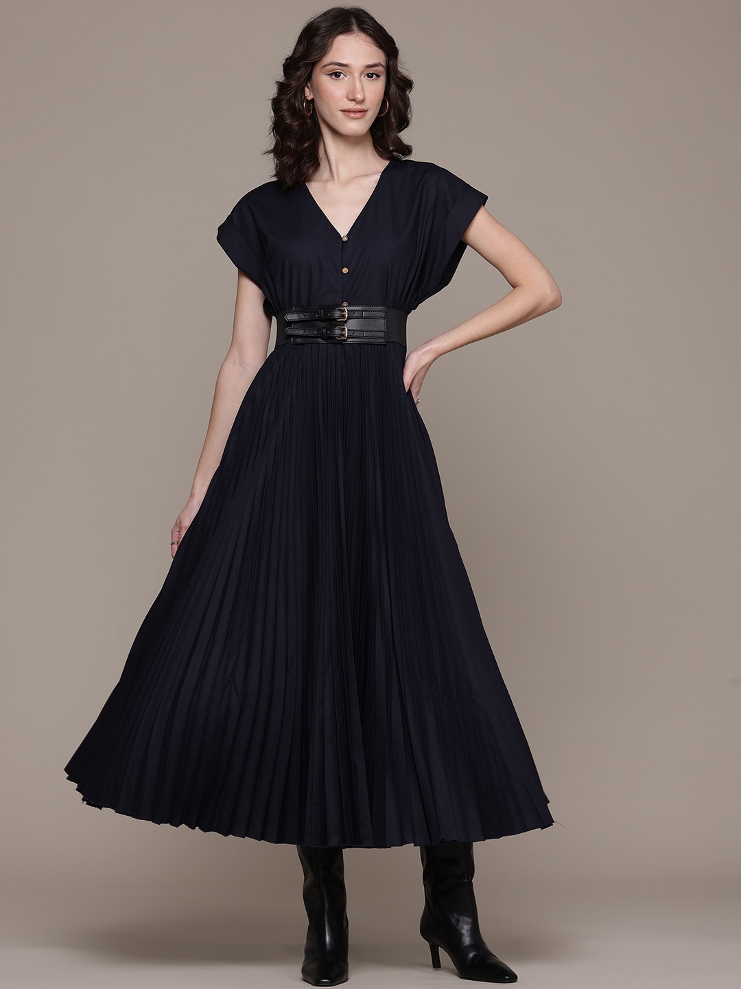 

Label Ritu Kumar Accordion Pleats Fit & Flare Maxi Dress, Navy blue