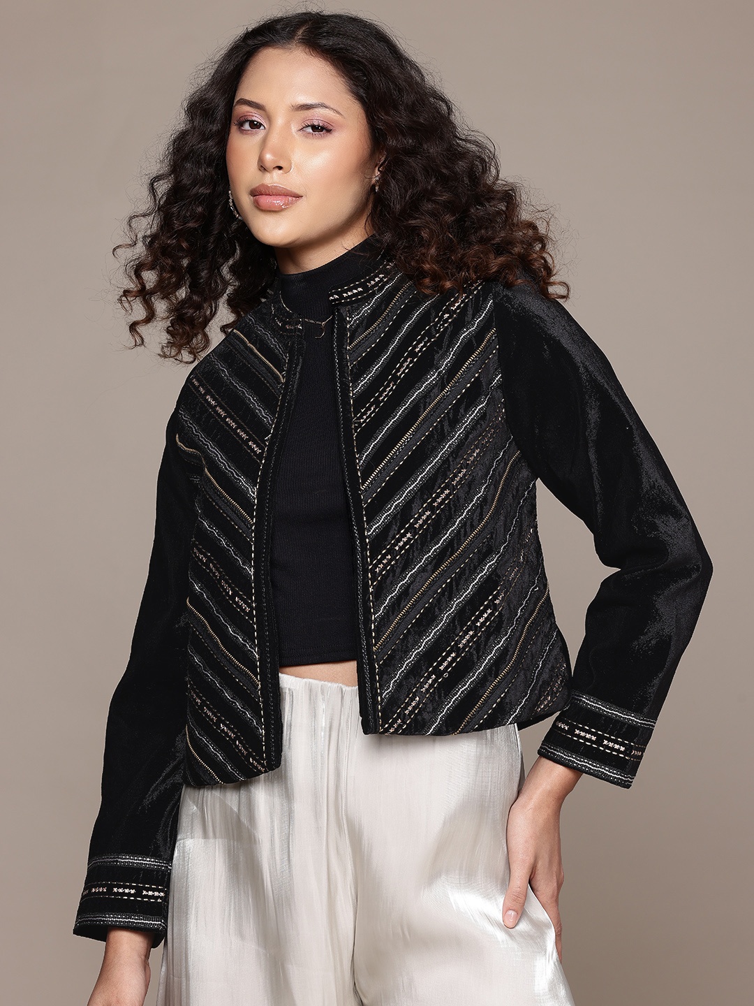 

Label Ritu Kumar Embroidered Open Front Jacket, Black