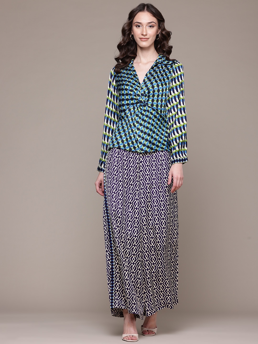 

Label Ritu Kumar Geometric Printed Top With Palazzo Co-Ord Set, Blue