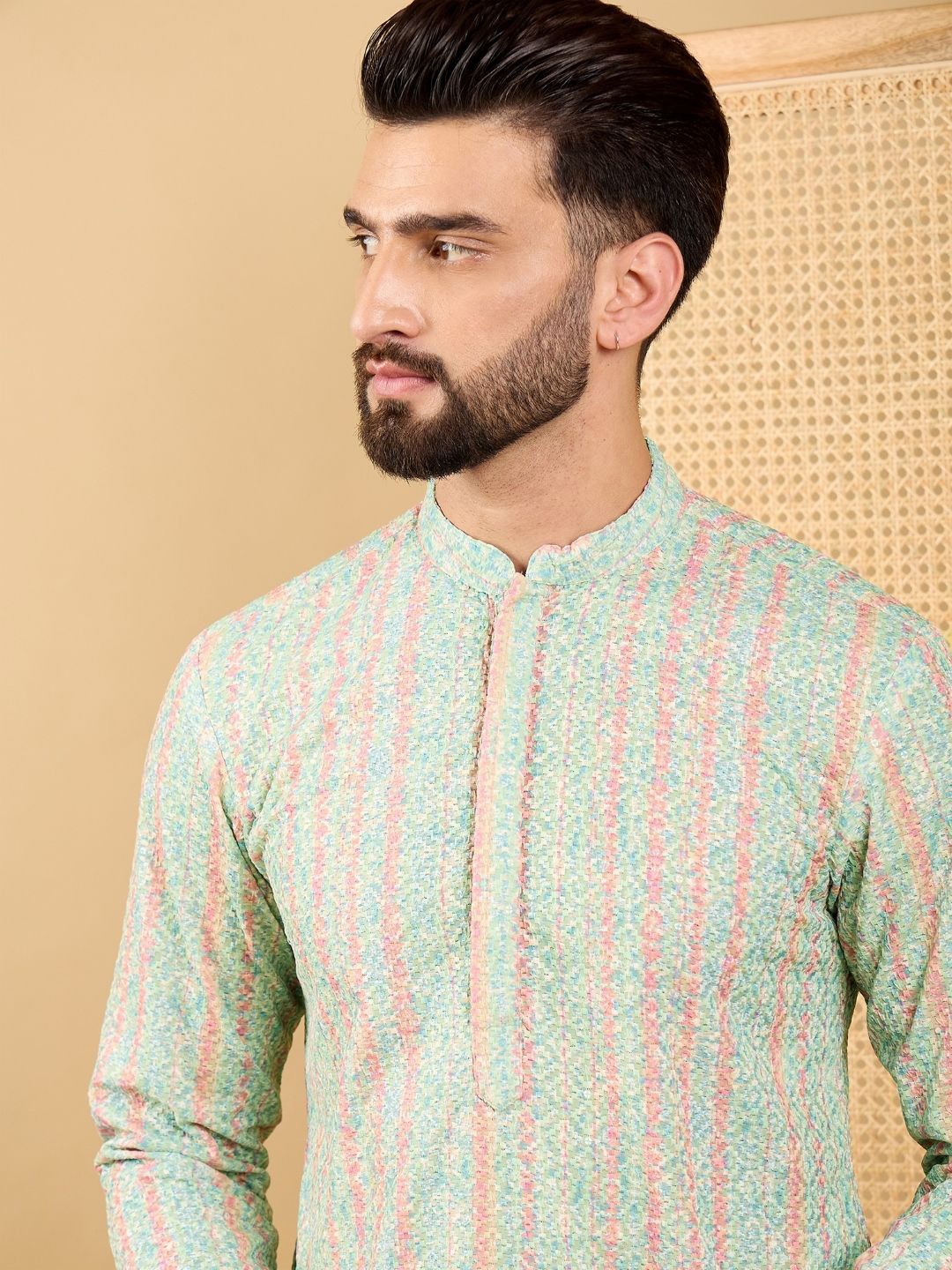 

Ethnic Bay Striped Mandarin Collar Long Sleeves Regular Straight Kurta, Green