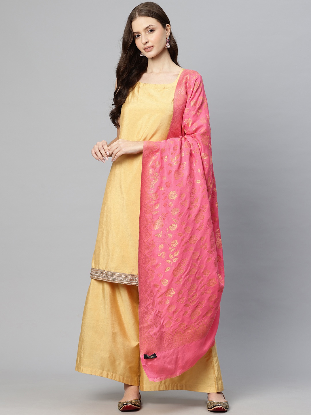 

SWI Stylish Women Floral Woven Design Zari Kani Jamawar Shawl, Pink