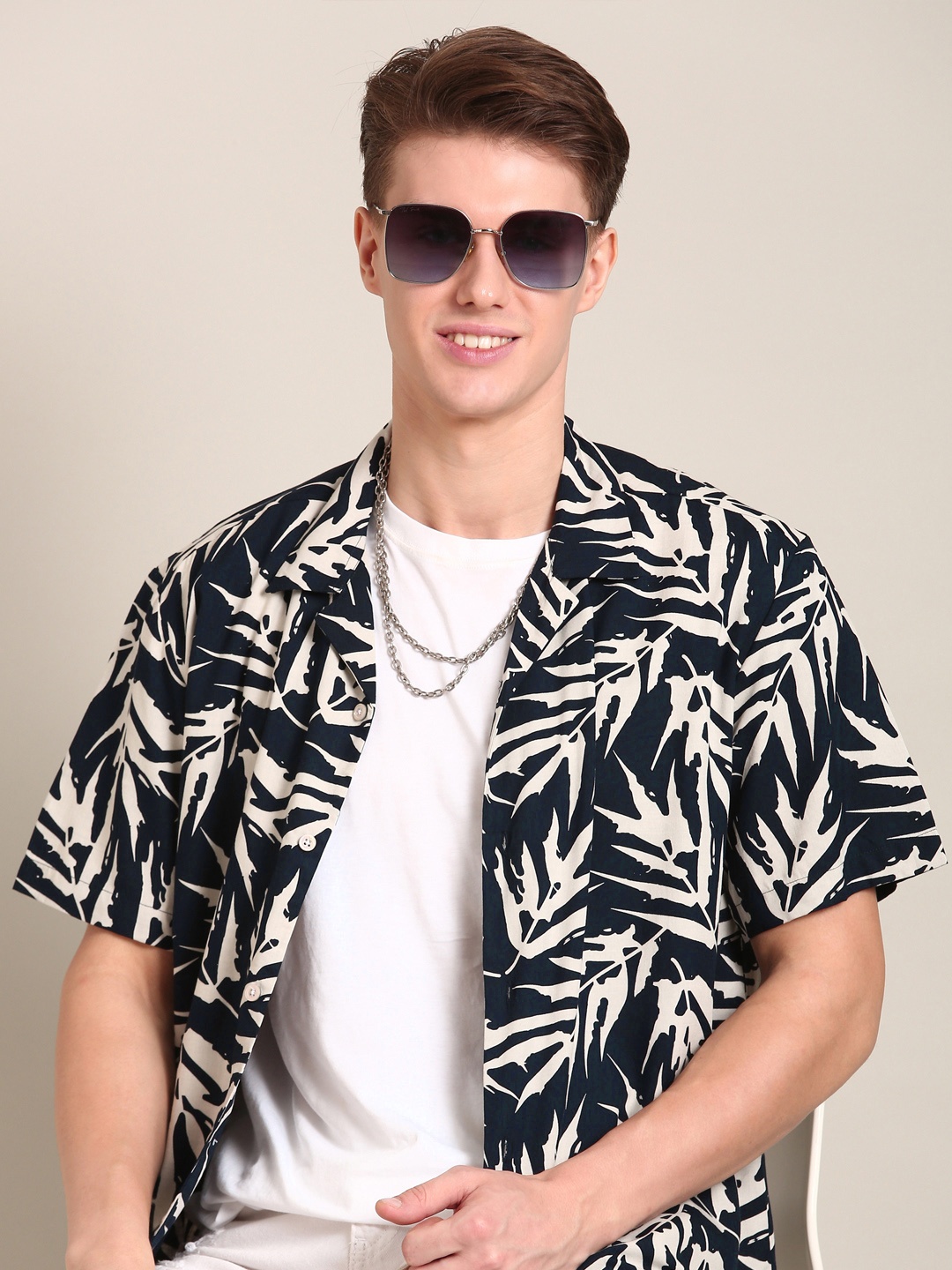 

LSD Relaxed Fit Cuban Collar Tropical Print Casual Shirt, Black