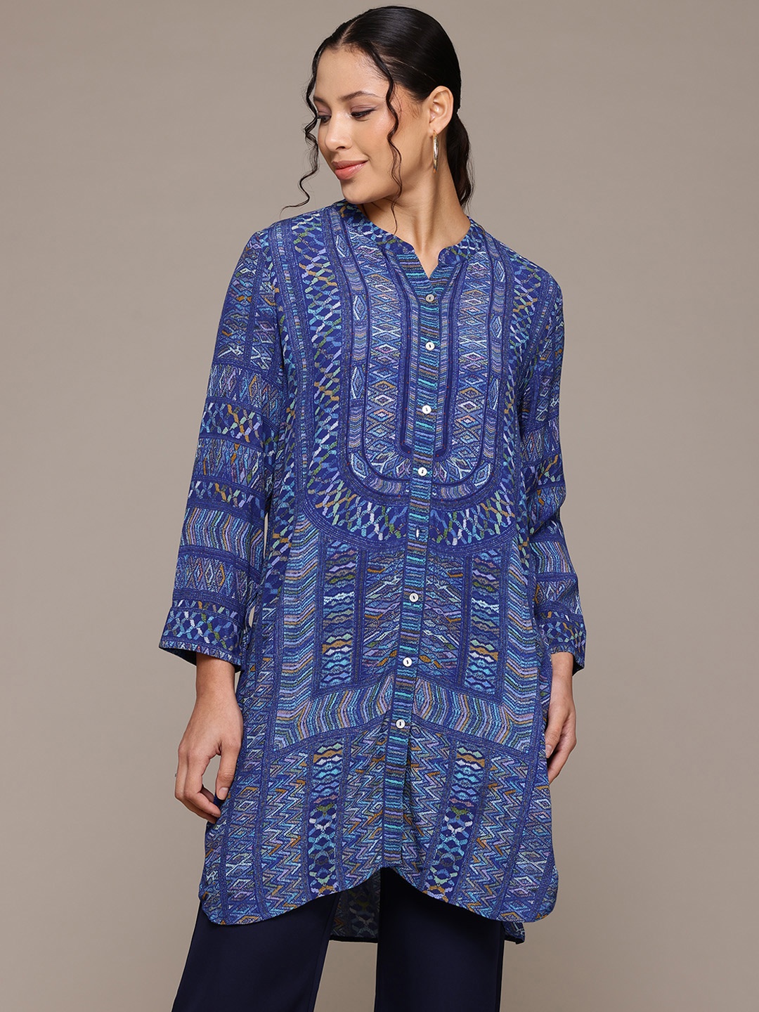 

Ritu Kumar Geometric Printed Kurta, Blue