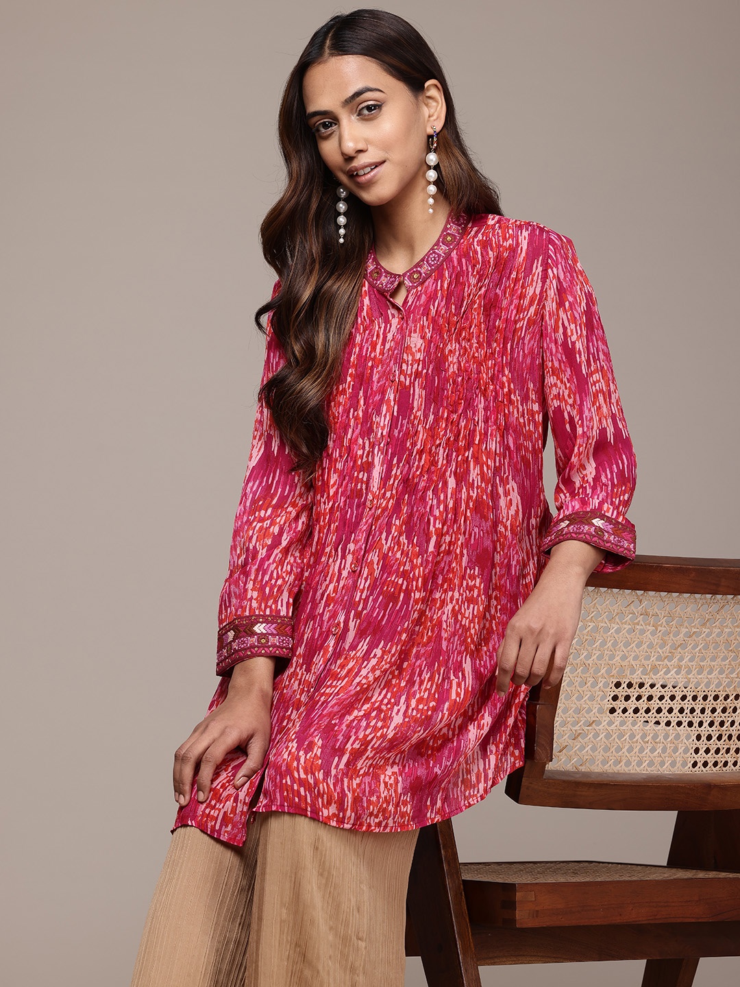 

Ritu Kumar Relaxed Printed Casual Shirt, Pink