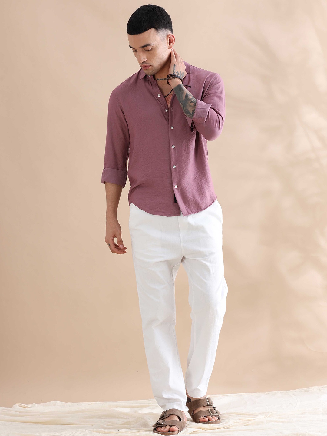 

HOUSE OF MAHNOTS Men Classic Spread Collar Solid Casual Shirt, Mauve