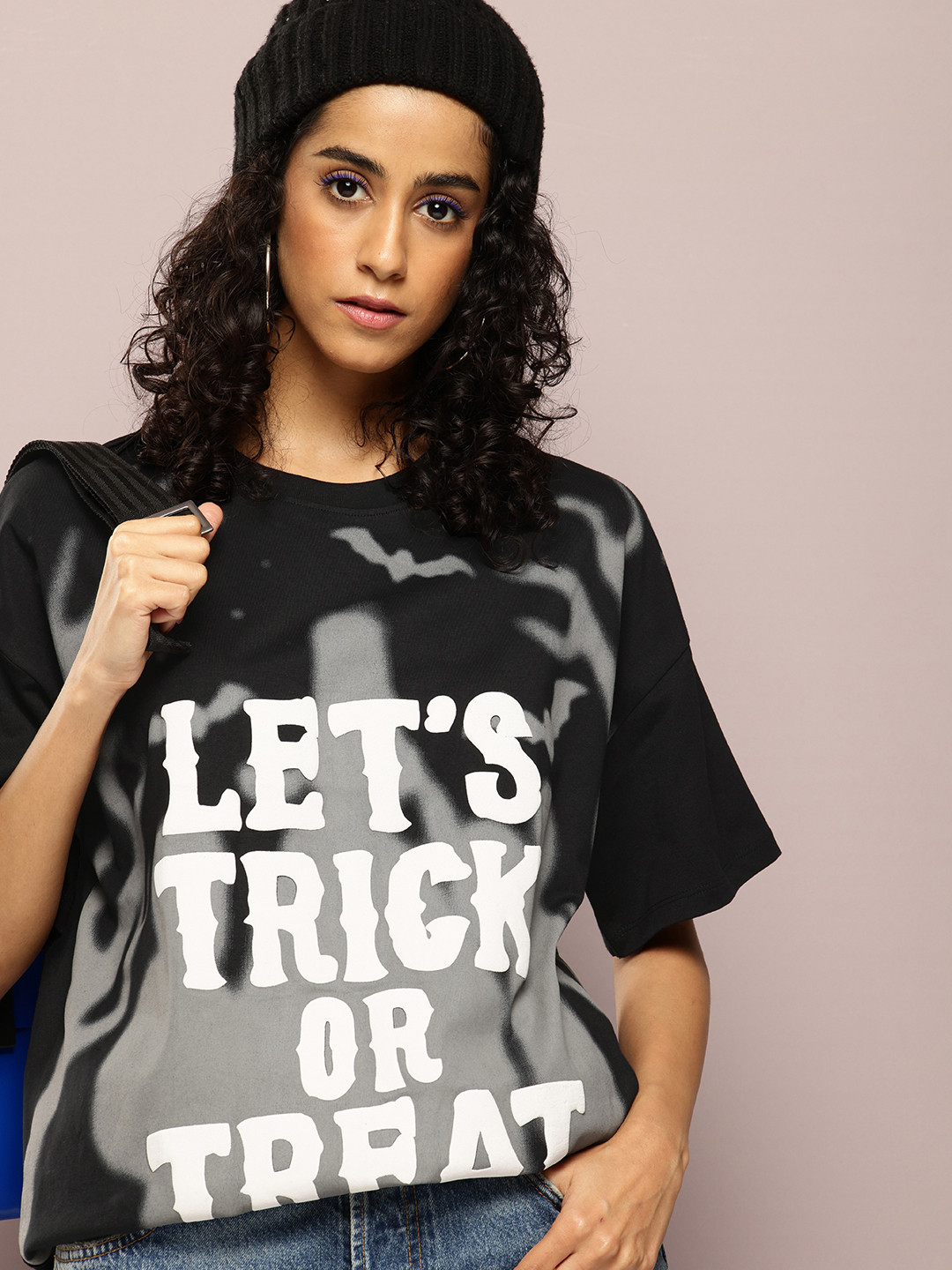 

Kook N Keech Disney Typography Printed Drop-Shoulder Sleeves Oversized T-shirt, Black