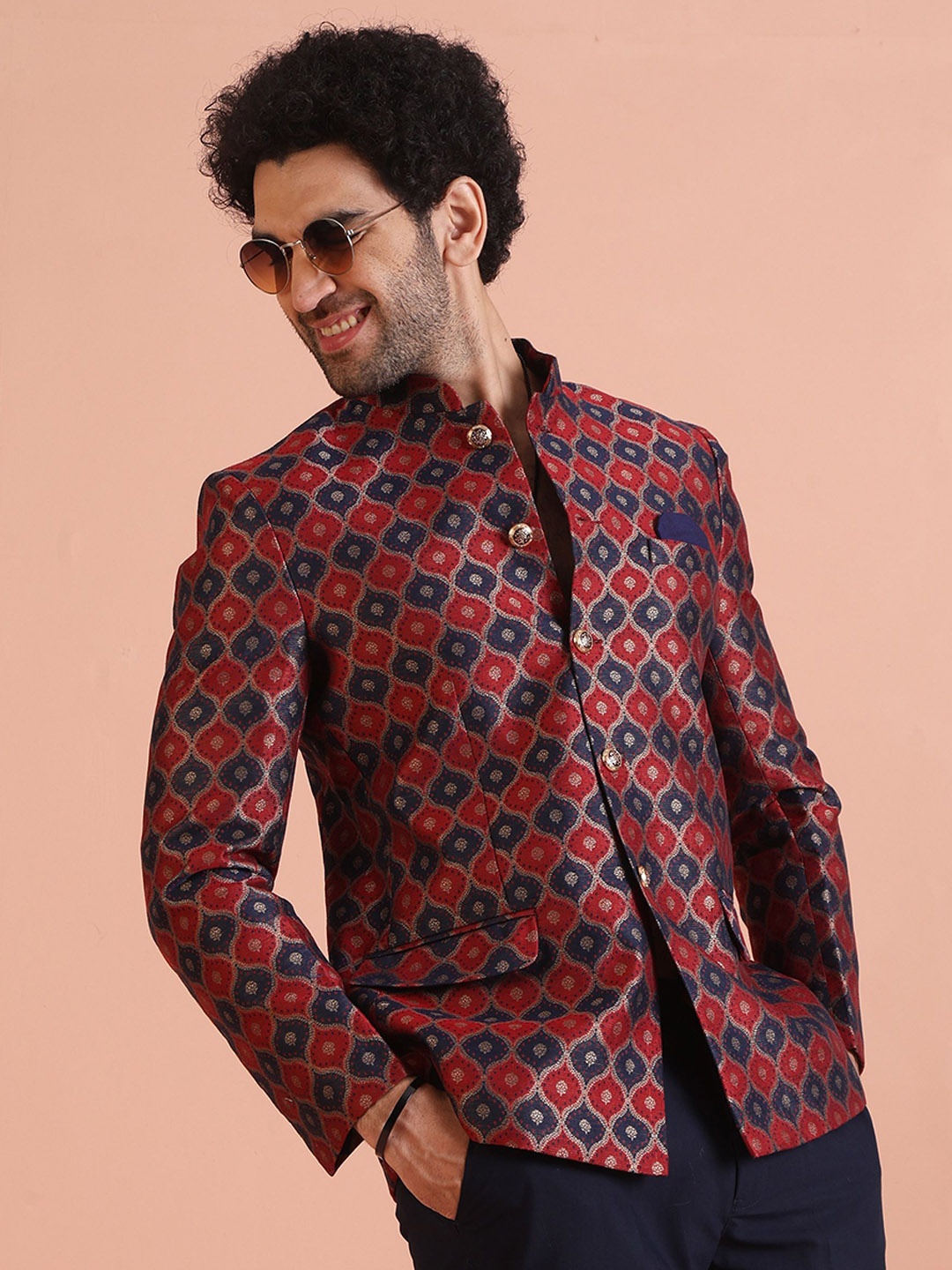 

Kisah Men Mandarin Collar Self Design Jodhpuri Bandhgala Nehru Jacket, Maroon