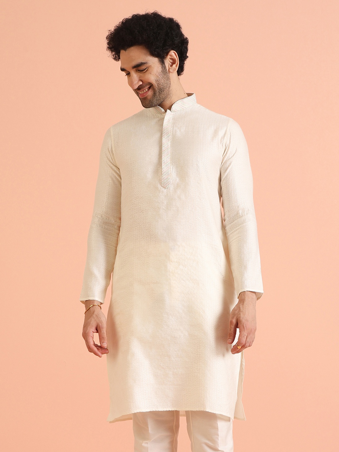 

KISAH Mandarin Collar Woven Design Thread Work Cotton Straight Kurta, Off white