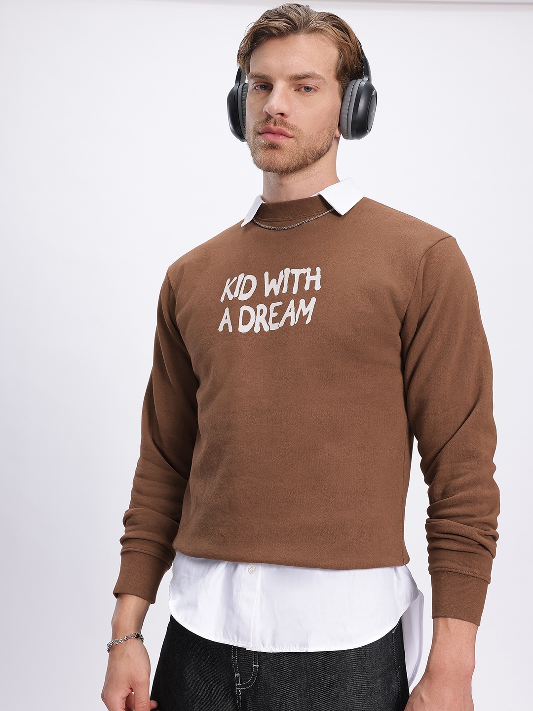 

glitchez Vibe Check Printed Sweatshirt, Brown