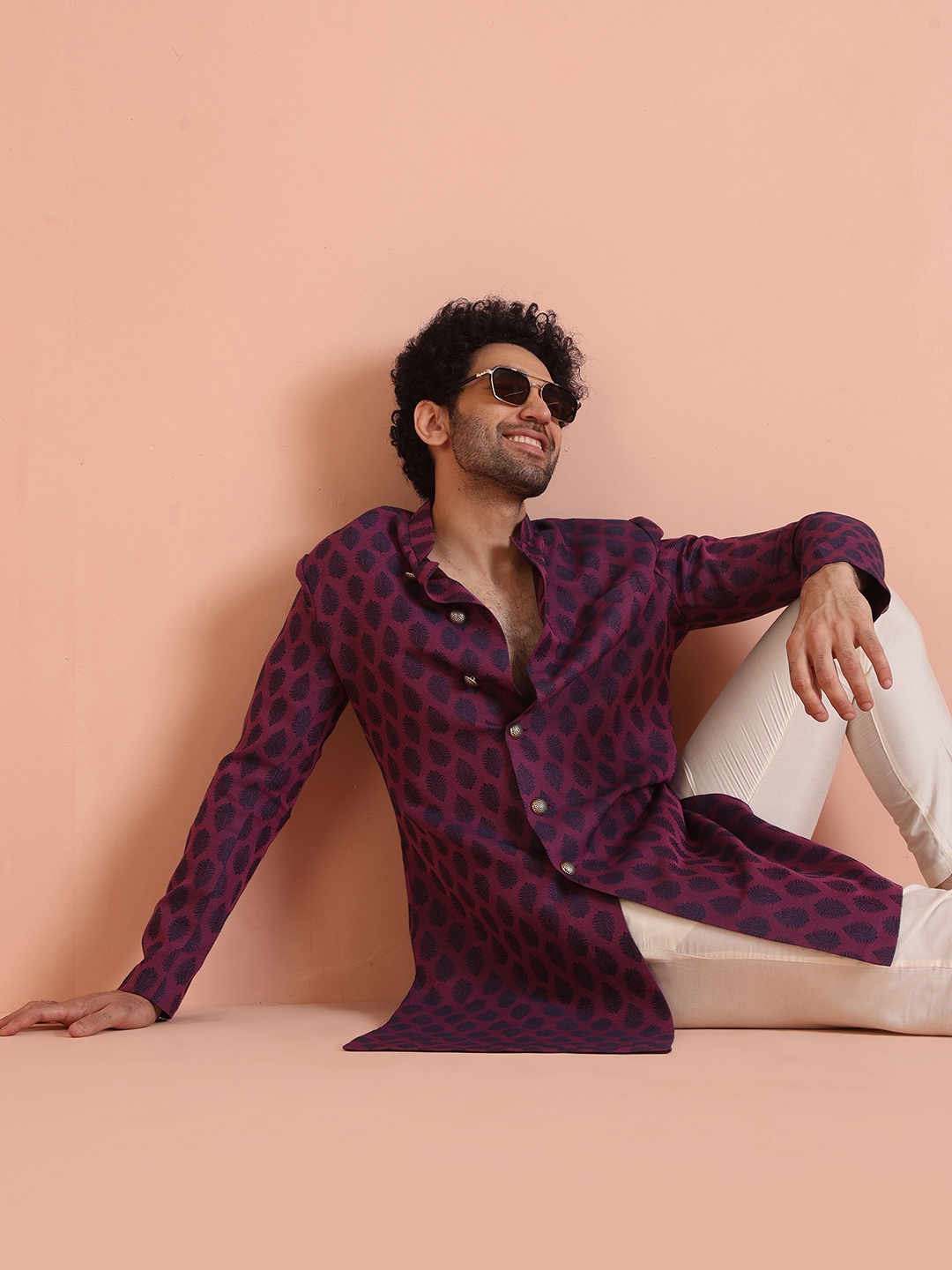 

Kisah Men Mandarin Collar Embroidered Indowestern Sherwani, Magenta