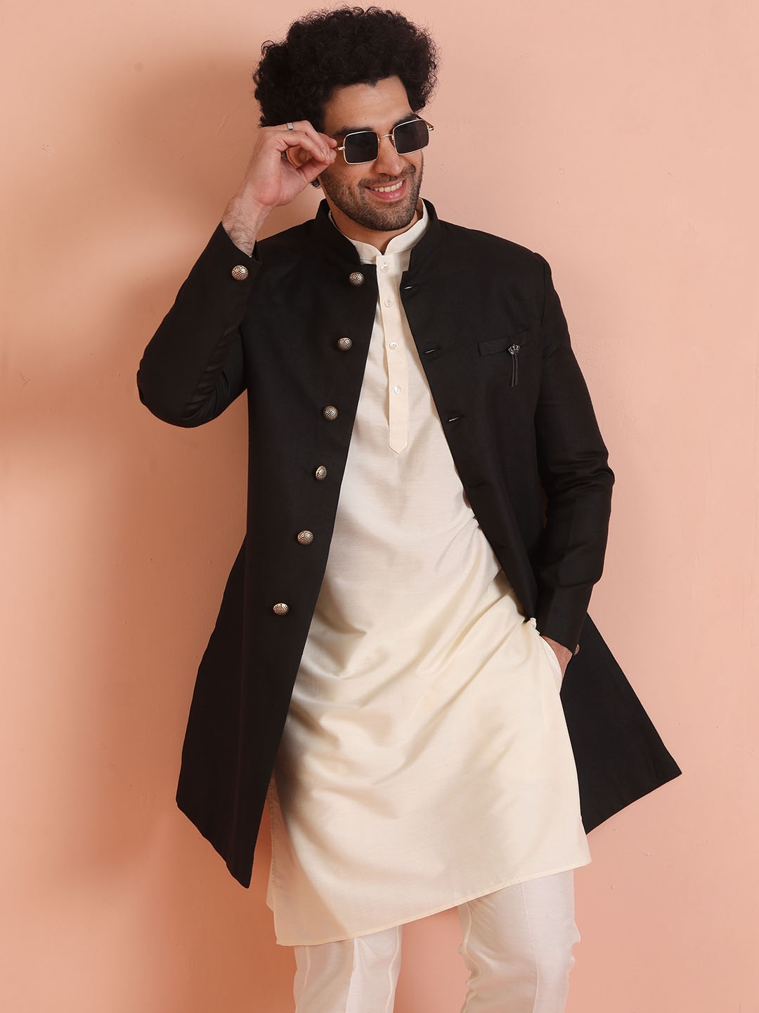 

Kisah Men Regular Fit Mandarin Collar Solid Indowestern Sherwani, Black