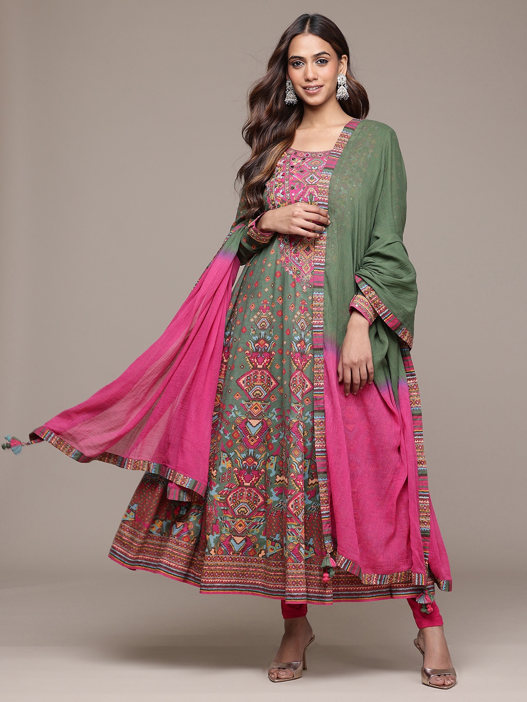 

Ritu Kumar Ethnic Motifs Printed Panelled Thread Work Pure Cotton Kurta Set With Dupatta, Green