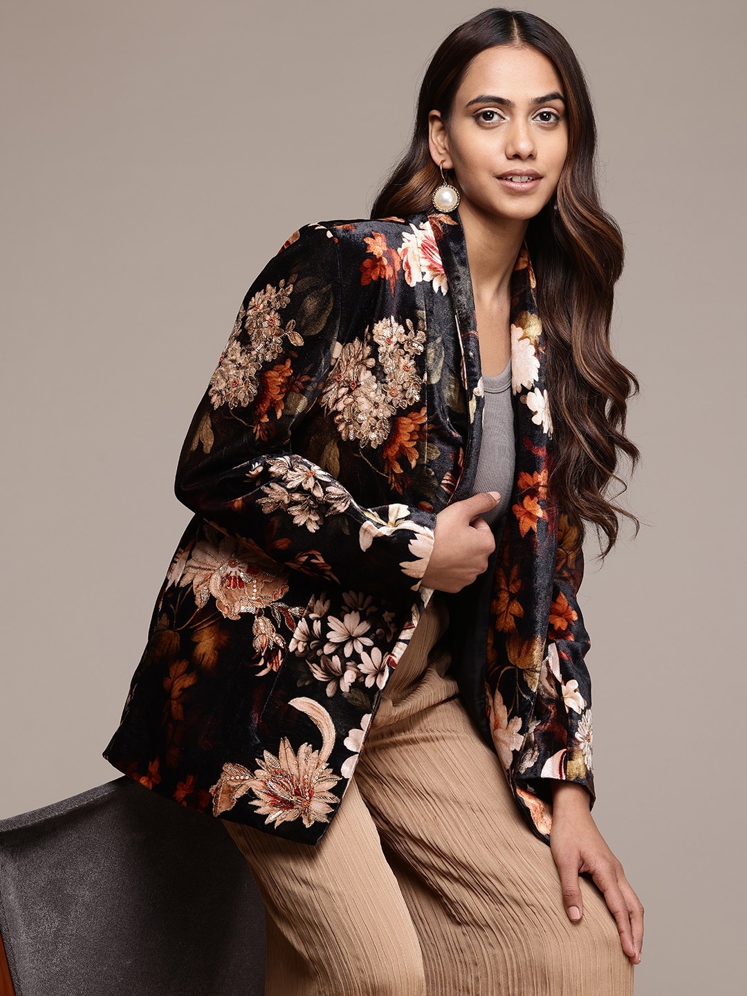 

Ritu Kumar Floral Printed Open Front Blazer, Black